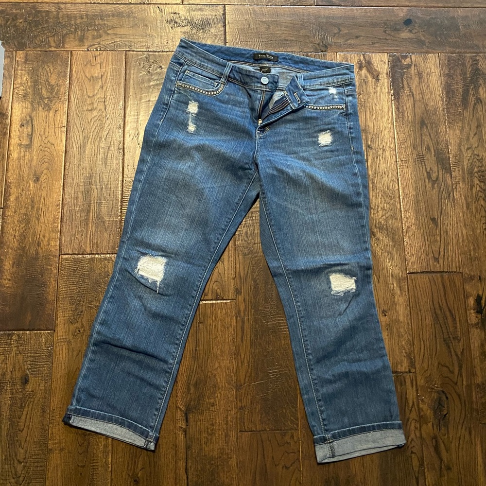 WHBM Blanc size 6 slim blanc denim distressed